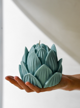 Deluxe Scented Lotus Flower Candle | Extra Large 550g