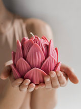 Deluxe Scented Lotus Flower Candle | Extra Large 550g