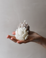 Deluxe Scented Lotus Flower Candle | Extra Large 550g