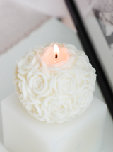 ROSES ON ICE CANDLE | Home Decor and Fragrance | Deluxe Scented Candles